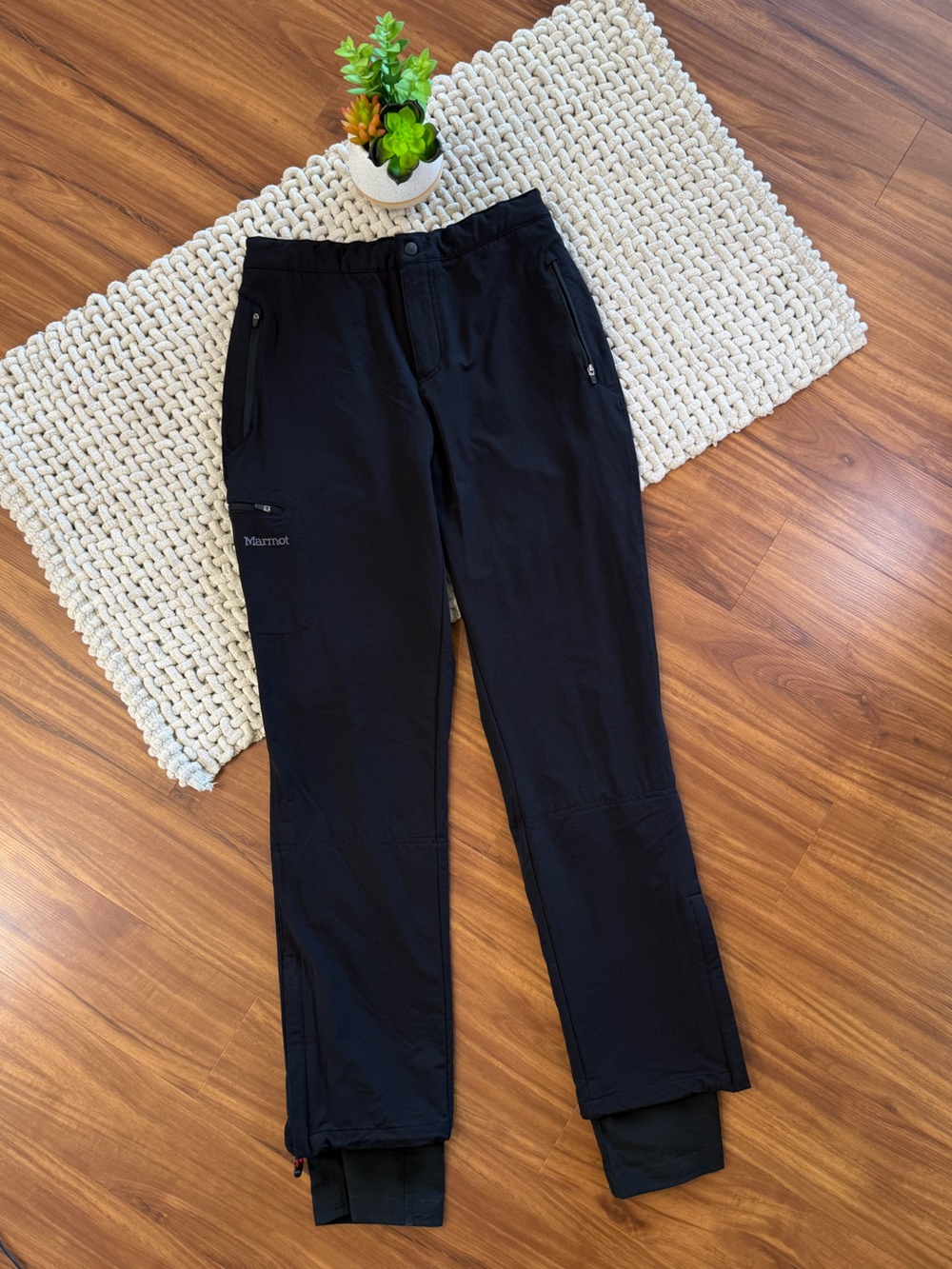 Marmot | Women's Softshell Insulated Hiking Pants | Black | Medium